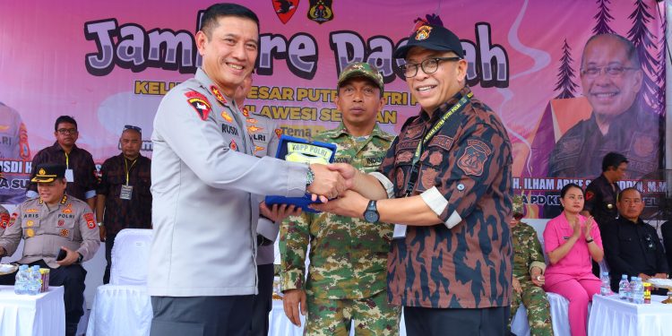 Kapolda Sulsel Buka Jambore dan Kemah Bhakti Keluarga Besar Putra Putri Polri di Sidrap