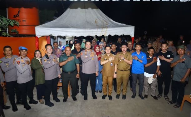 Gelar Ngopi Kamtibmas, Kapolrestabes Makassar Ajak Masyarakat Panaikang Lebih Peduli dan Perhatian ke Anaknya