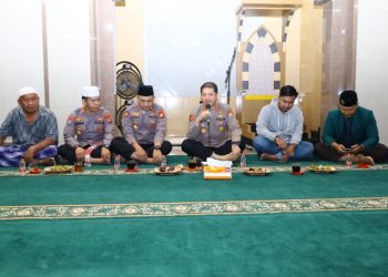 Gelar Safari di Manuruki, Kapolrestabes Makassar Ajak Masyarakat Jadi Teladan Dalam Menjaga Keamanan 