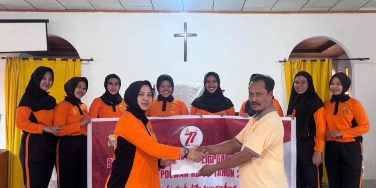 Jelang Peringatan Hari Jadi Polwan, Srikandi Polres Luwu Gelar Bakti Reigi di Tempat Ibadah Luwu Gelar Bakti Sosial dan Religi di Tempat Ibadah