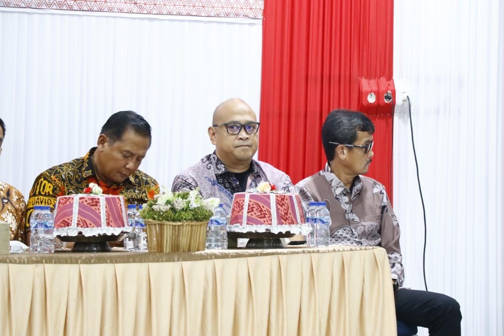 Kapolres Pinrang Hadiri Malam Ramah Tamah HUT RI ke-80 Bersama Veteran dan Paskibraka