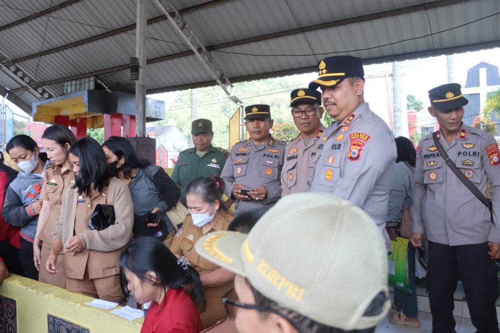Kapolres Toraja Utara Bersama Pemda Gelar Gerakan Pangan Murah