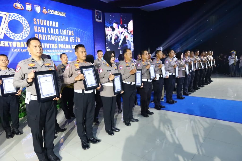 Sat Lantas Polres Maros Raih Terbaik Ketiga Penerimaan PNBP Tertinggi di Jajaran Polda Sulsel