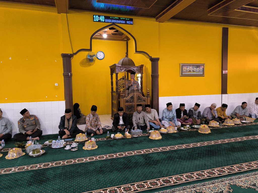 Peringati Maulid Nabi di Rembon, Kapolres Tana Toraja Ajak Teladani Akhlak Rasulullah
