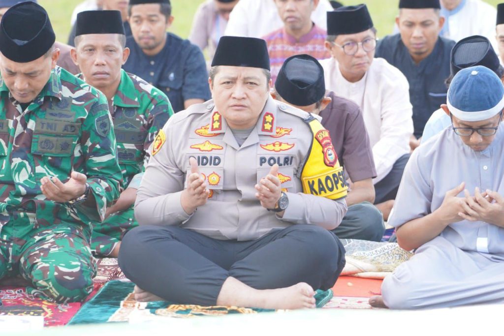 Kapolres Selayar Bangga Atas Kekompakan Masyarakat Pada Sholat Gaib, Istigasah dan Doa Bersama
