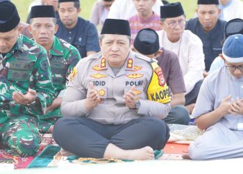 Kapolres Selayar Bangga Atas Kekompakan Masyarakat Pada Sholat Gaib, Istigasah dan Doa Bersama