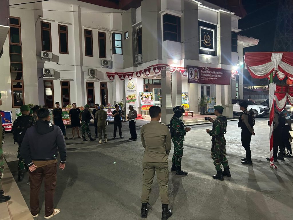 Jaga Keamanan, Polres Tana Toraja Laksanakan Patroli Gabungan