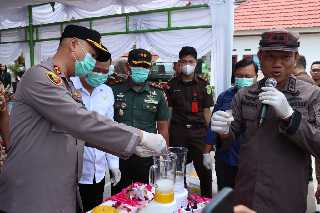 Kapolres Tana Toraja Musnahkan Barang Bukti Yang Telah Memiliki Kekuatan Hukum Tetap