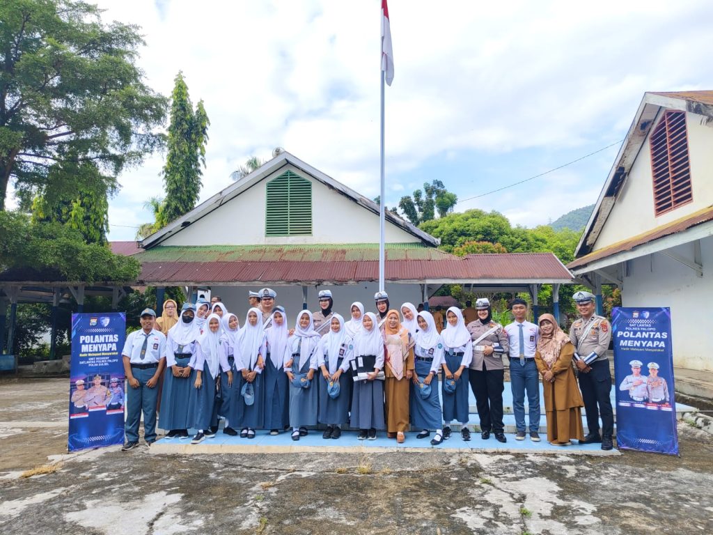 Satlantas Polres Palopo Gelar Program Lantas Go To School di Tiga Sekolah