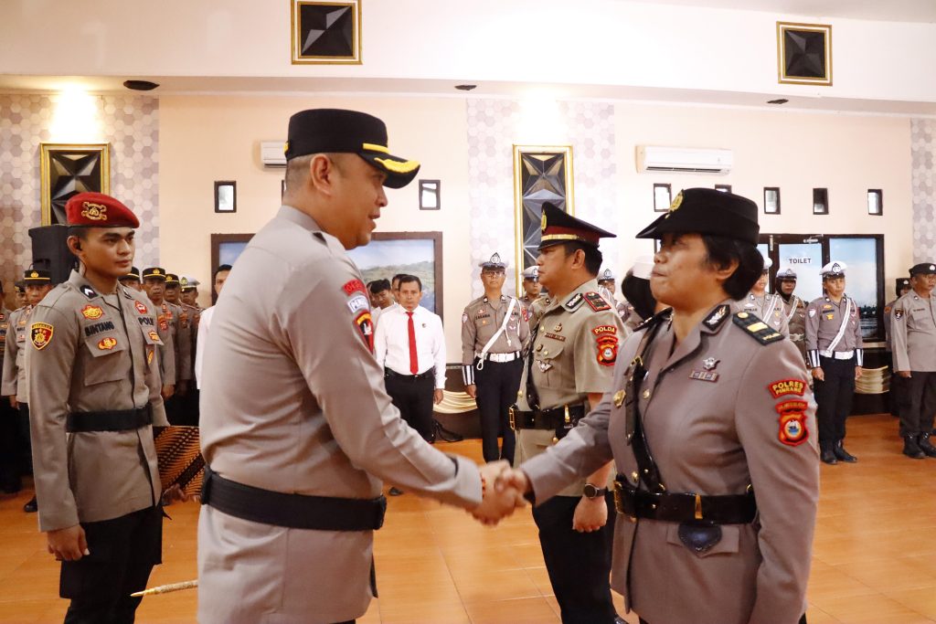 Kapolres Pinrang Pimpin Sertijab, IPTU Andi Sriulva Resmi Jabat Kasat Lantas