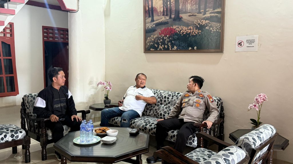 Kapolres Palopo Silaturahmi Dengan Ketua Yayasan Budhi Bakti Tionghoa