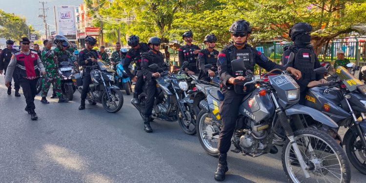 TNI–Polri Gelar Patroli Gabungan Jaga Harkamtibmas di Kota Palopo
