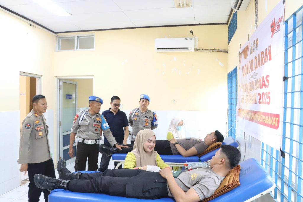 Peringati Hari Jadi Humas Polri ke-74, Polres Bulukumba Gelar Donor Darah