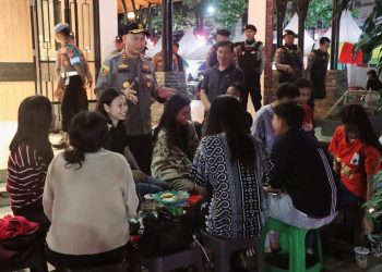 Cegah Gangguan Kamtibmas di Malam Hari, Kapolres Tana Toraja Turun Langsung Pimpin Patroli di Sejumlah Titik