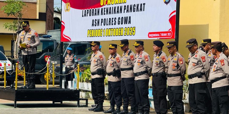 Pimpin Upacara Kenaikan Pangkat ASN, Kapolres Gowa: Jadikan Ini Motivasi untuk Berprestasi