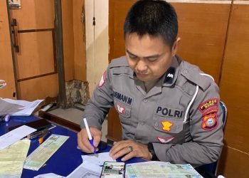 Diserbu Wajib Pajak, Satlantas Polres Bone Berikan Pelayanan Prima di Samsat