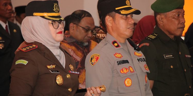 Waka Polres Parepare Hadiri Pelantikan dan Pengambilan Sumpah Jabatan Sekretaris Daerah