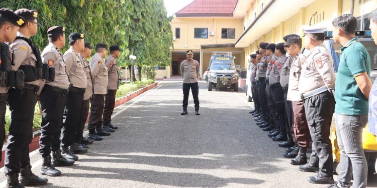 Dihadapan Pesonel, Wakapolres Maros Tekankan Disiplin, Tanggung Jawab, dan Pelayanan Prima