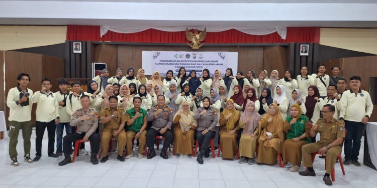 Tingkatkan Kualitas Pelayanan dan Kesiapan Dapur MBG, Polres Bulukumba Gelar Pelatihan Relawan SPPG