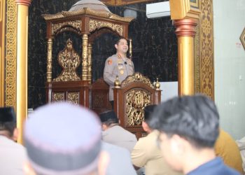 Kapolrestabes Makassar Safari Subuh di Masjid Jihadul Awwalin, Ini Pesannya ke Masyarakat