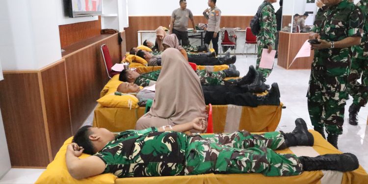 Dalam Rangka HUT Humas Polri ke-74, Polres Sidrap Gelar Donor Darah