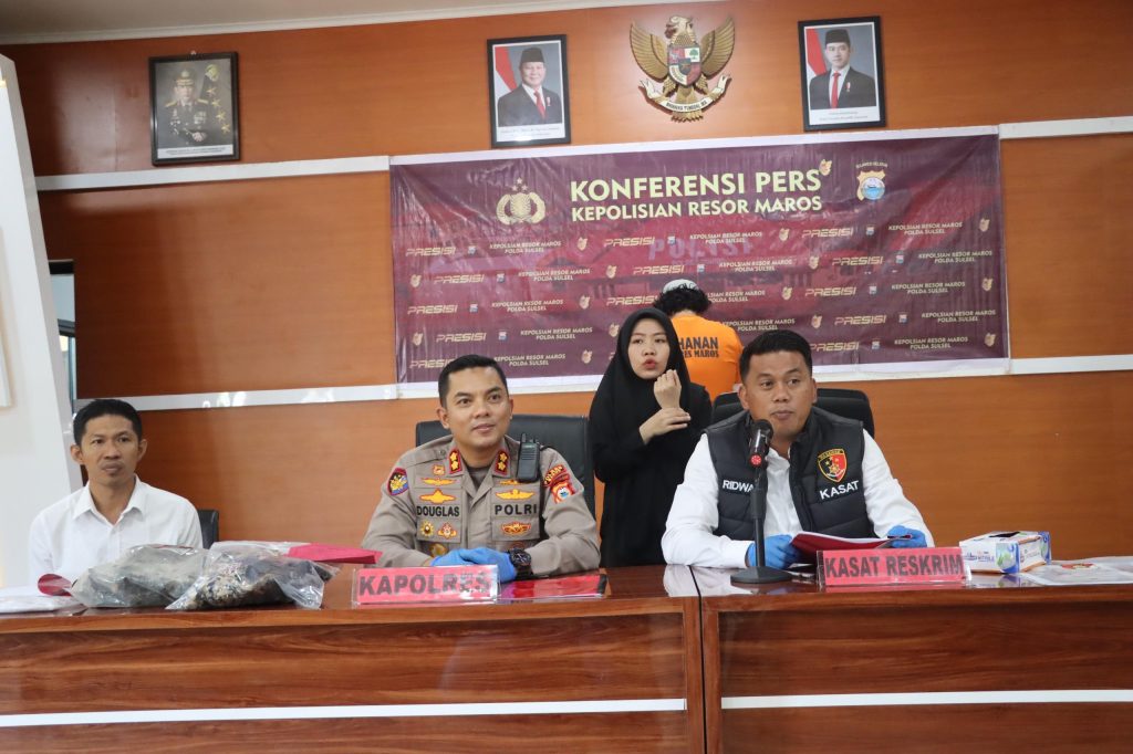 Kapolres Maros Rilis Kasus Pembakaran di Masjid Syuhada 45, Pelaku Telah Beraksi di Pangkep dan Makassar