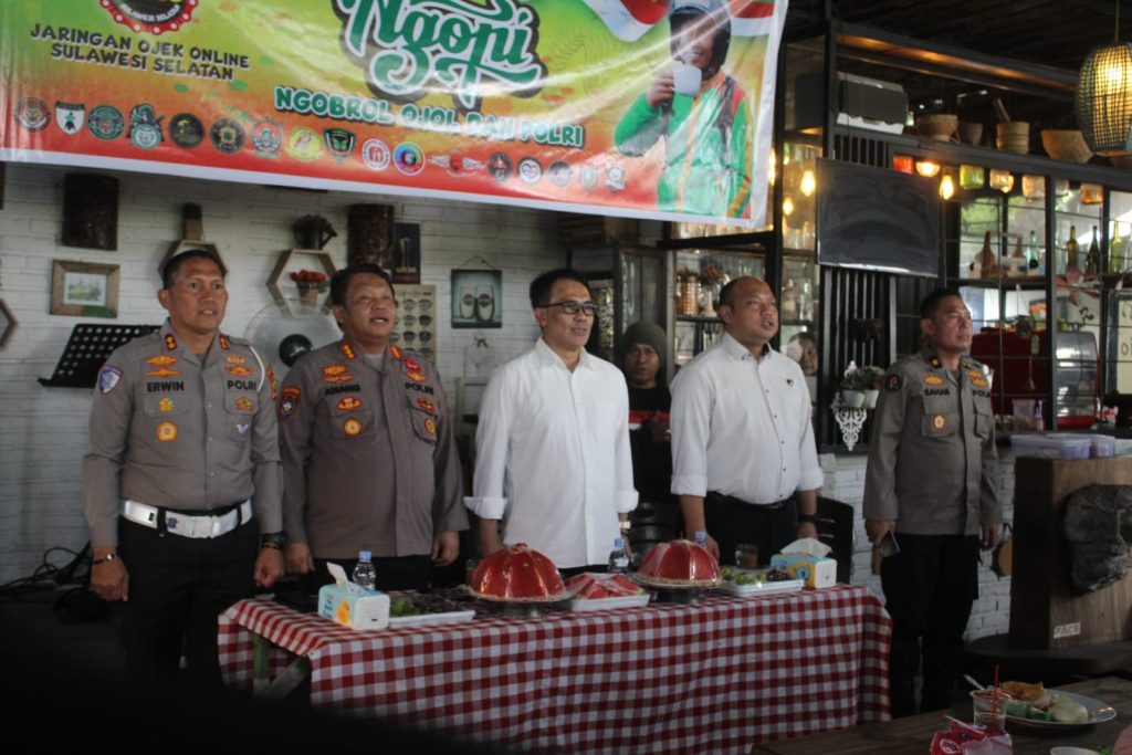 Tingkatkan Sinergitas, Dit Intelkam Polda Sulsel Gelar Coffee Morning Bertajuk Ngobrol Ojol dan Polri