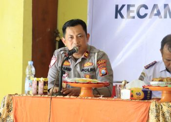Kasat Lantas Polres Barru Sosialisasi Keselamatan Berkendara Saat Dialog Publik