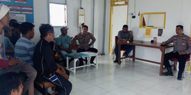 Sat Polairud Polres Luwu Edukasi Nelayan Terkait Laut Aman, Nelayan Selamat dan Ekosistem Terjaga