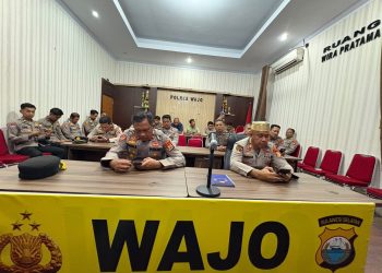 Tingkatkan Mental dan Spiritual Anggota, Polres Wajo Gelar Pembinaan Rohani