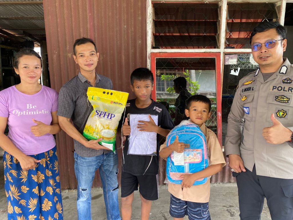 Sesuai Program Kapolres Jeneponto, Personel Gelar Sunat Gratis Secara Door To Door