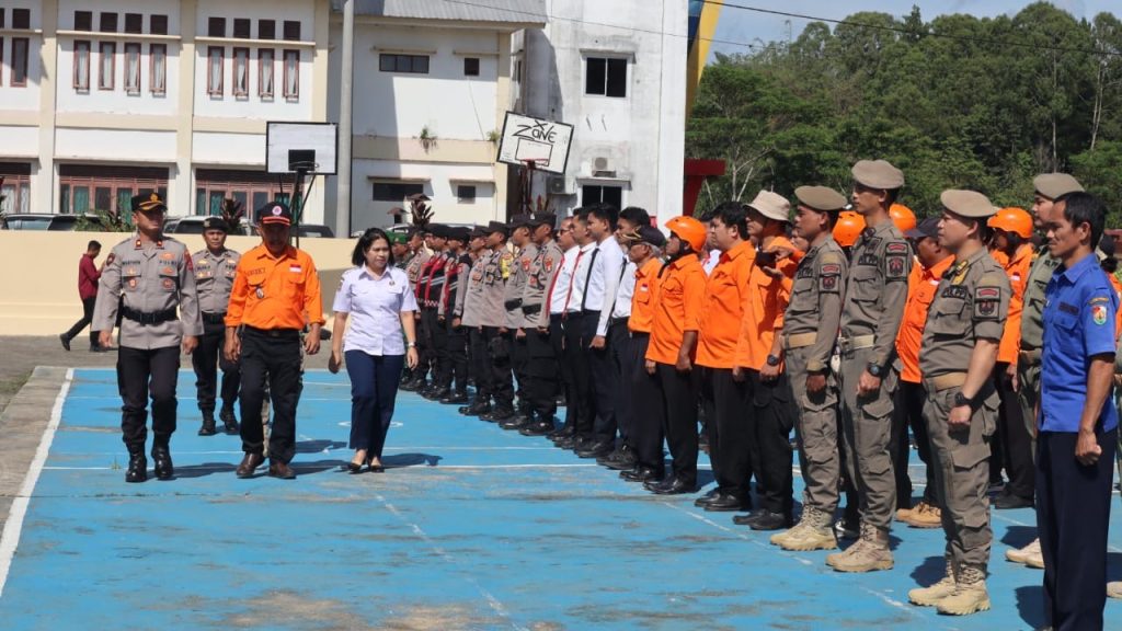 Intensitas Curah Hujan Meningkat, Polres Toraja Utara Gelar Apel Tanggap Darurat Bencana