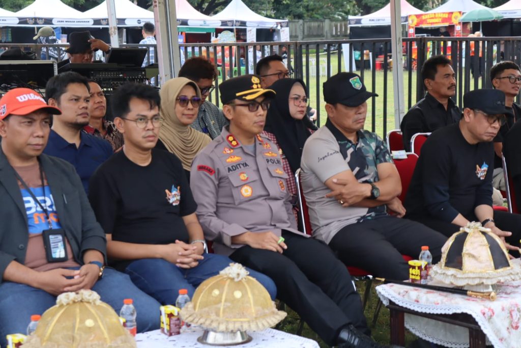 Kapolres Soppeng Hadiri Jambore IMI dan Ikatan Vespa Indonesia