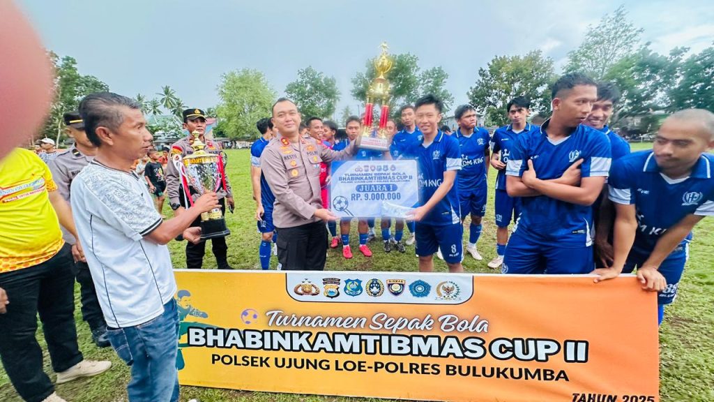 Kapolres Bulukumba Resmi Tutup Turnamen Sepak Bola Bhabinkamtibmas Cup II Polsek Ujung Loe