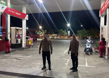 Ciptakan Keamanan dan Kondusifitas, Personel Polsek Maniangpajo Gelar Patroli Biru