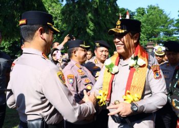 Kapolrestabes Makassar Hadiri Penyambutan Kapolda Sulsel Yang Baru