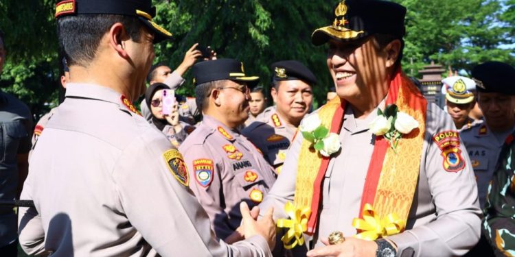 Kapolrestabes Makassar Hadiri Penyambutan Kapolda Sulsel Yang Baru