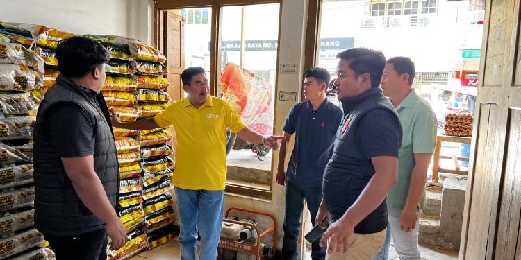Pastikan Stabilitas Harga, Satgas Pangan Polres Wajo Sosialisasi HET di Sejumlah Pasar