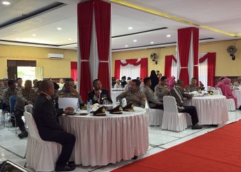 Pimpin Wisuda Purnabakti 2025, Kapolres Wajo Apresiasi Personel Yang Pensiun