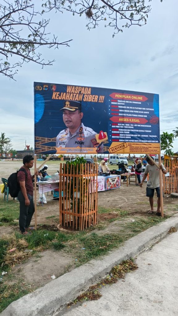 Cegah Penipuan Online, Unit Tipidter Satreskrim Polres Bulukumba Sebar Baliho di Titik Strategis