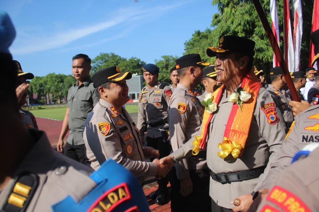 Kapolres Kepulauan Selayar Hadiri Penyambutan Kapolda Sulsel dan Ketua Bhayangkari di Mapolda
