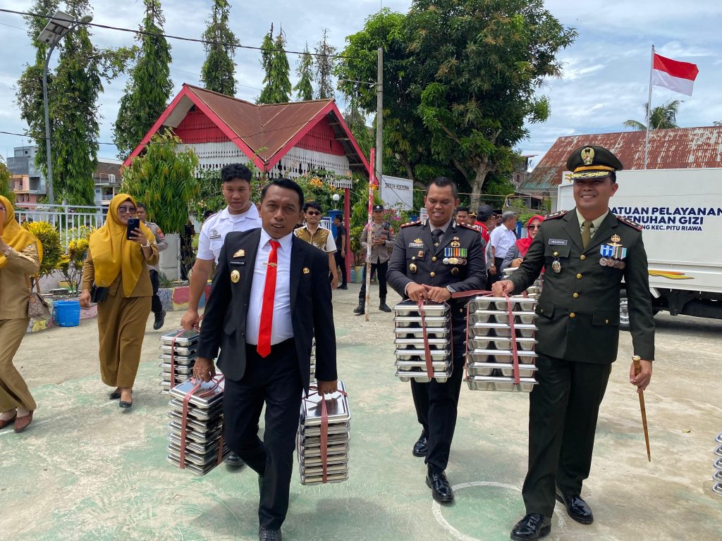 Kapolres Sidrap Hadiri Peresmian Dapur SPPG di Lancirang