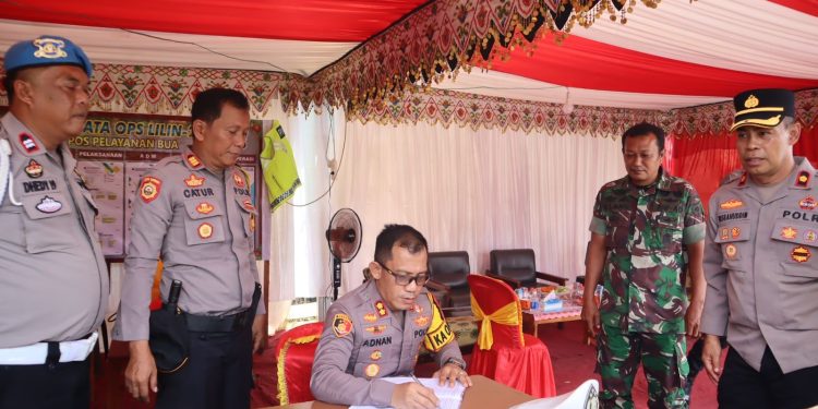 Pastikan Natal Aman dan Damai, Kapolres Luwu Tinjau Langsung Posko Ops Lilin 2025