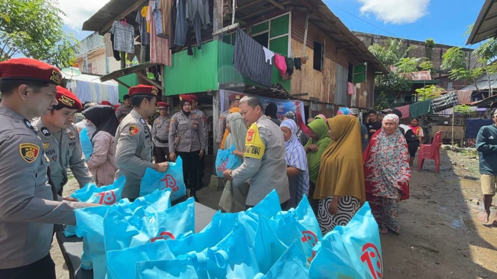 ‎Sat Reskrim Polres Pinrang Gelar Bakti Sosial Dalam Rangka HUT Reserse ke-78