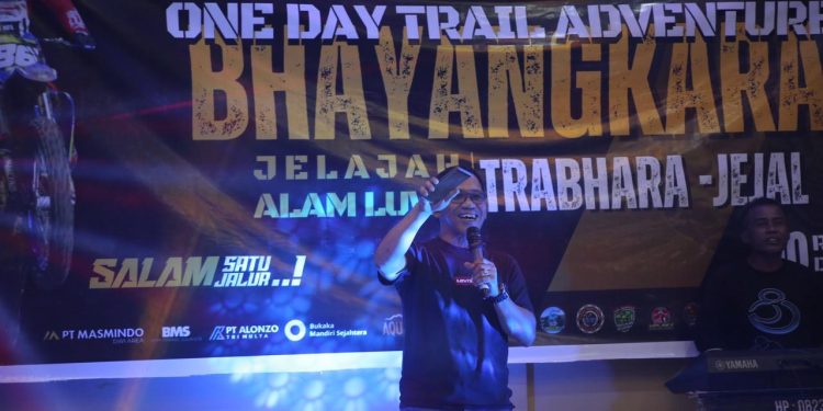 Wabup Luwu Apresiasi Kesuksesan One Day Trail Adventure Bhayangkara 2025 Pada Acara Pembubaran Panitia