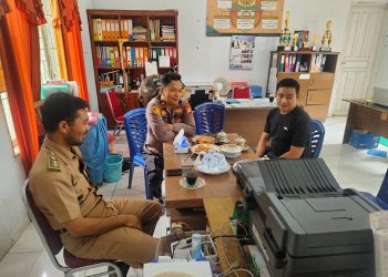 Kapolsek Belawa Sambang dan Silaturahmi denga Warga di Kelurahan Macero