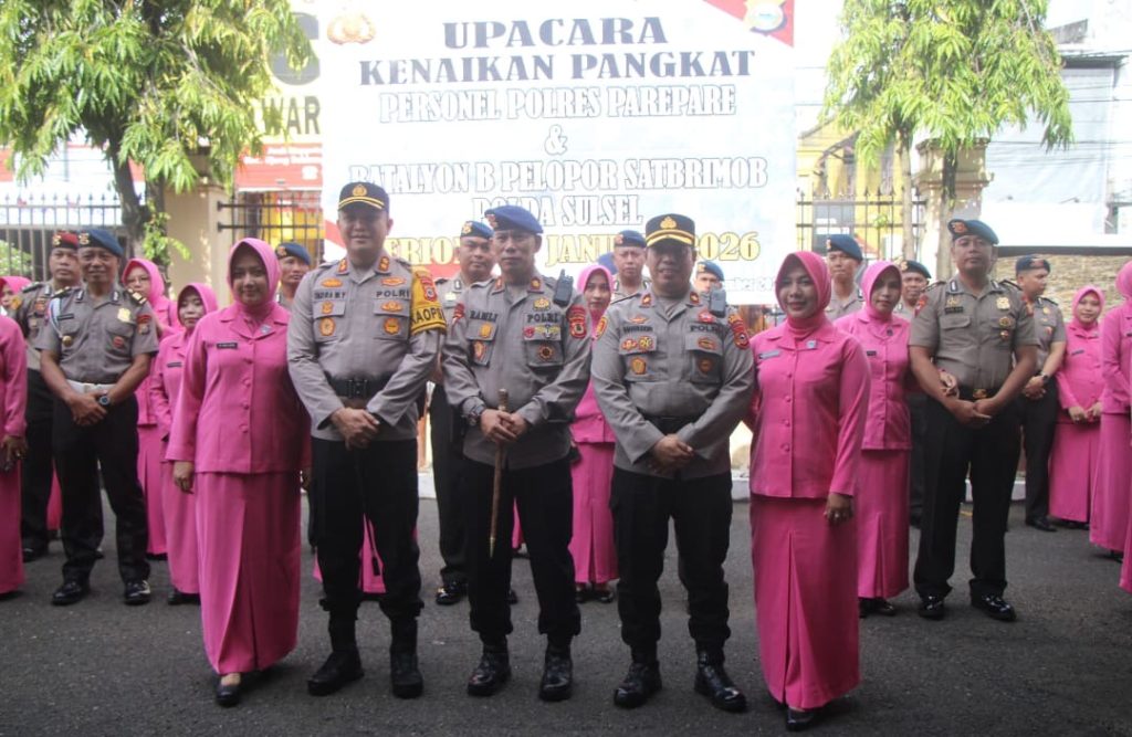 Kapolres Parepare Pimpin Kenaikan Pangkat 92 Personel Polri