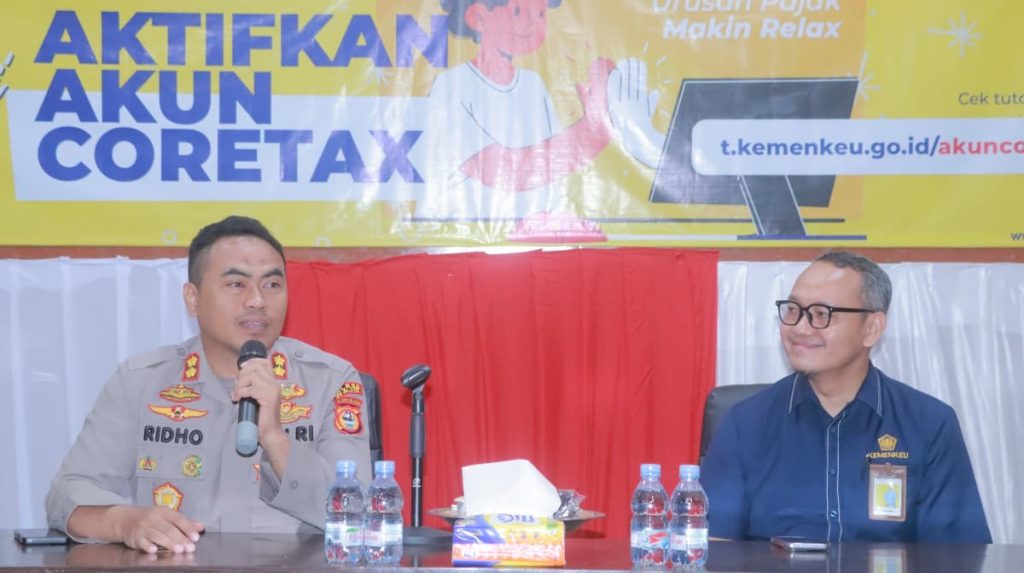 Kapolres Wajo bersama Direktorat Jenderal Pajak Gelar Pojok Pajak