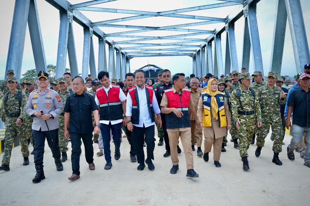 Kapolres Sidrap Hadiri Groundbreaking dan Peresmian Jembatan Malake