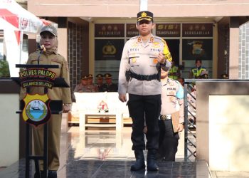 Jelang Natal dan Tahun Baru, Kapolres Palopo Pimpin Apel Gelar Pasukan Operasi Lilin 2025